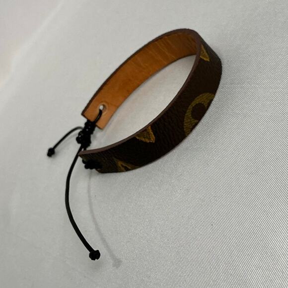 Louis Vuitton Monogram Canvas Slide Bracelet Vachetta leather - Picture 8 of 10